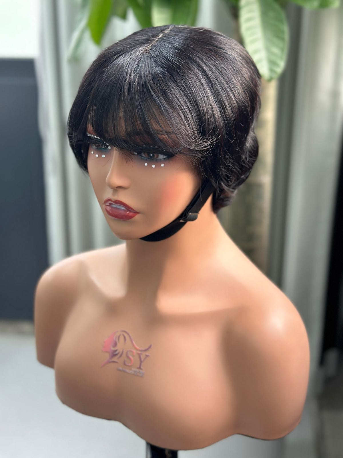 UNices Hair natural black 2x6 lace Catalina human hair wig front view